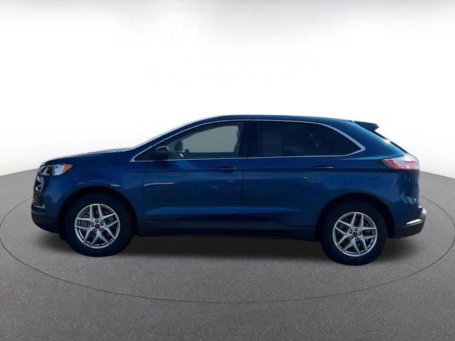 used 2024 Ford Edge car, priced at $25,117