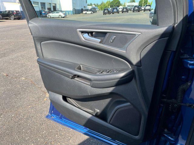 used 2024 Ford Edge car, priced at $25,117