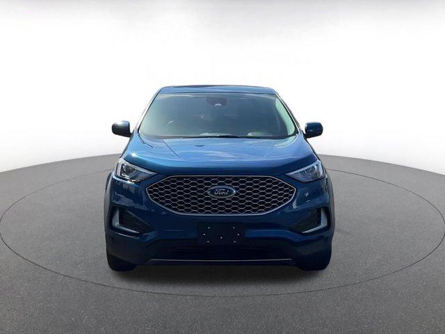 used 2024 Ford Edge car, priced at $25,117