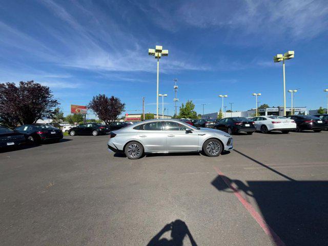 used 2024 Hyundai Sonata Hybrid car, priced at $22,800
