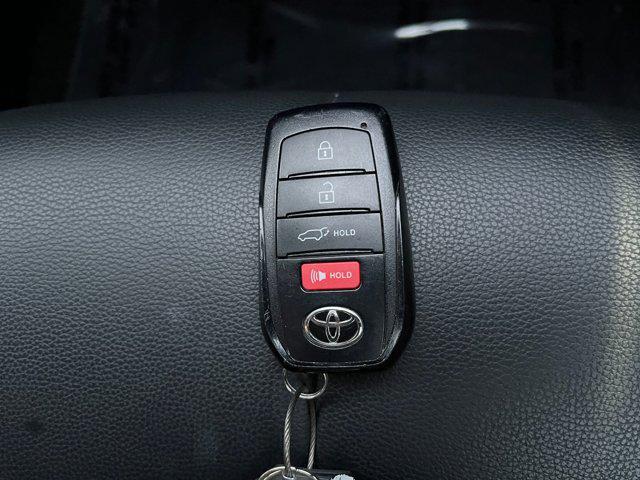 used 2024 Toyota Highlander car, priced at $37,262