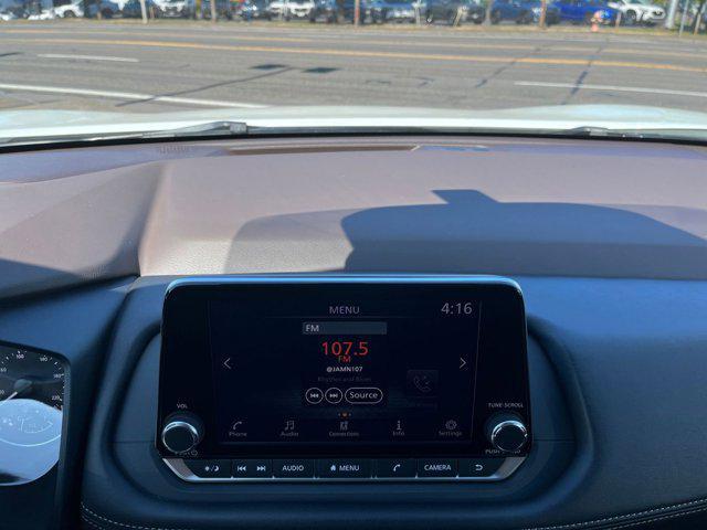 used 2023 Nissan Rogue car, priced at $21,054