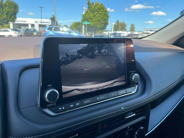 used 2023 Nissan Rogue car, priced at $21,054