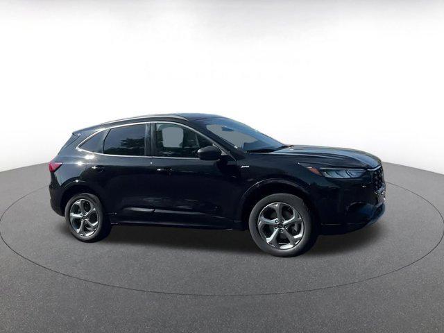 used 2024 Ford Escape car, priced at $25,028