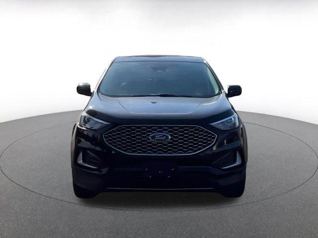 used 2024 Ford Edge car, priced at $23,910