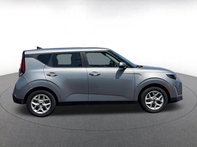 used 2024 Kia Soul car, priced at $17,221