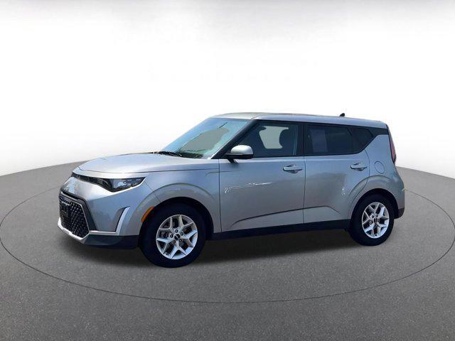 used 2024 Kia Soul car, priced at $17,221
