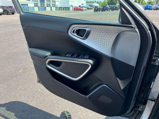 used 2024 Kia Soul car, priced at $17,221