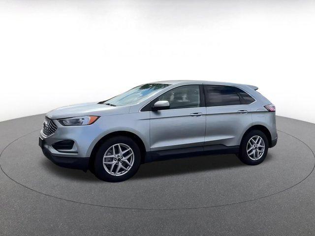 used 2024 Ford Edge car, priced at $25,160