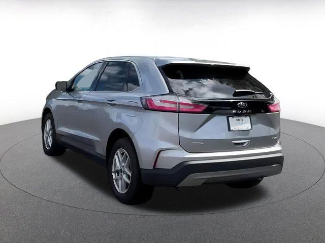 used 2024 Ford Edge car, priced at $25,160