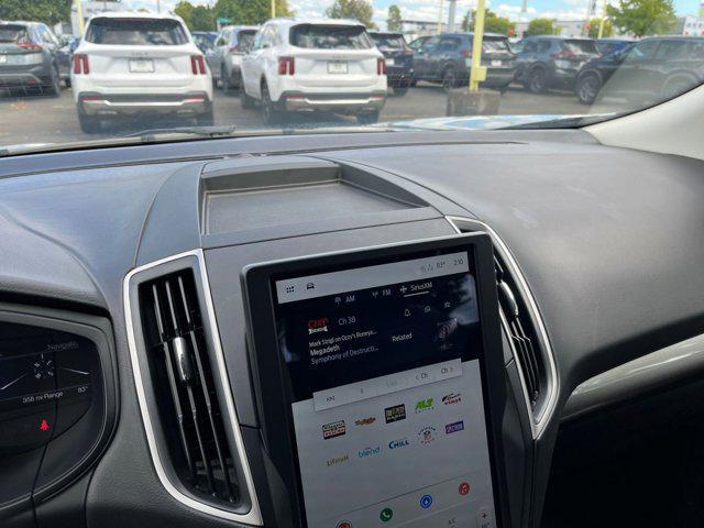 used 2024 Ford Edge car, priced at $25,160