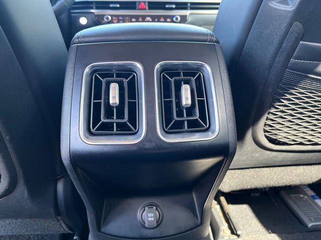 used 2024 Kia Sorento car, priced at $27,558