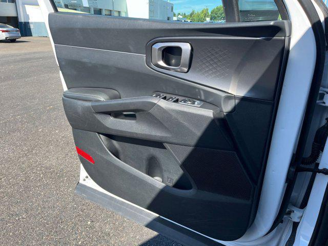 used 2024 Kia Sorento car, priced at $27,558
