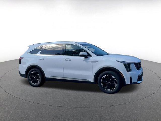 used 2024 Kia Sorento car, priced at $27,558