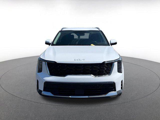 used 2024 Kia Sorento car, priced at $29,326