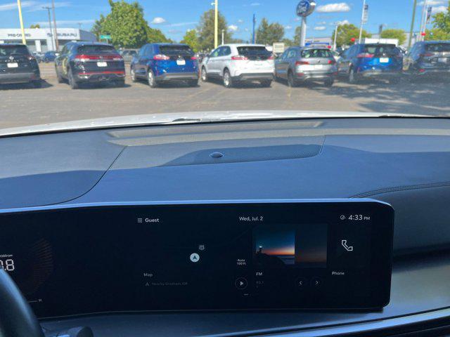 used 2024 Kia Sorento car, priced at $27,558