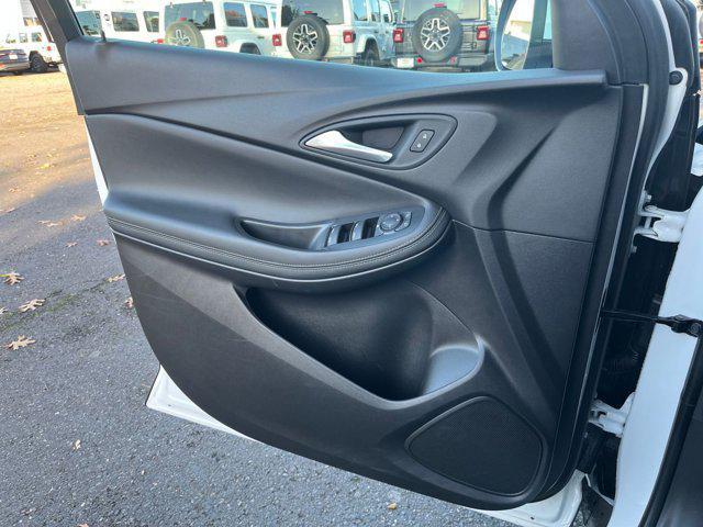 used 2025 Buick Encore GX car, priced at $19,200