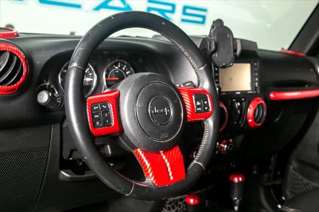used 2015 Jeep Wrangler Unlimited car, priced at $20,995