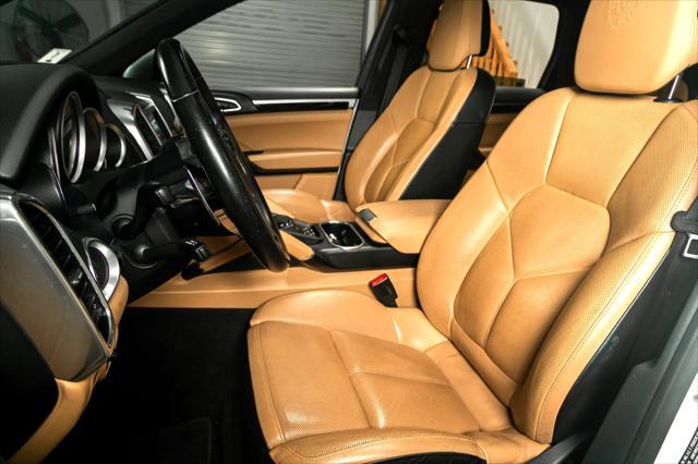 used 2016 Porsche Cayenne car
