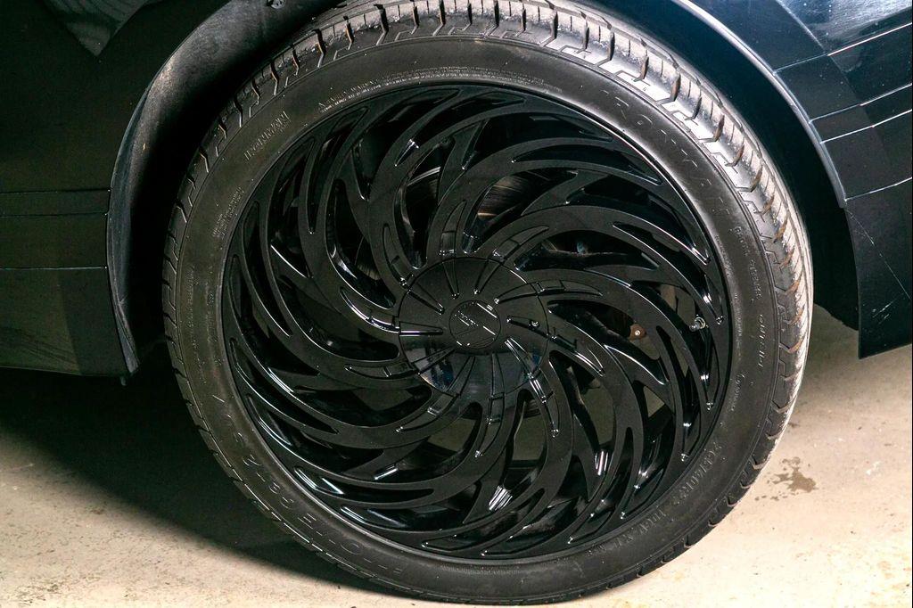 used 2020 Land Rover Range Rover Velar car, priced at $21,995