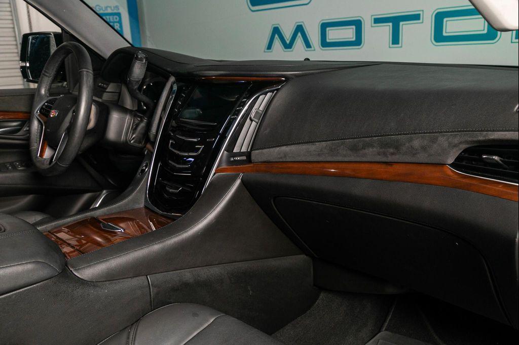 used 2018 Cadillac Escalade car, priced at $27,995