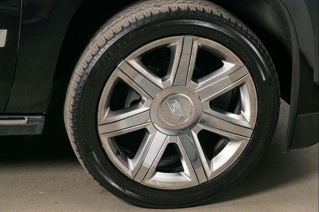 used 2018 Cadillac Escalade car, priced at $27,995