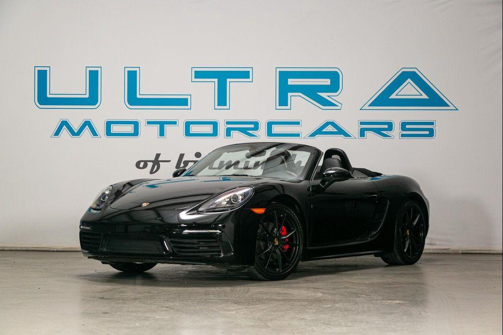 used 2018 Porsche 718 Boxster car