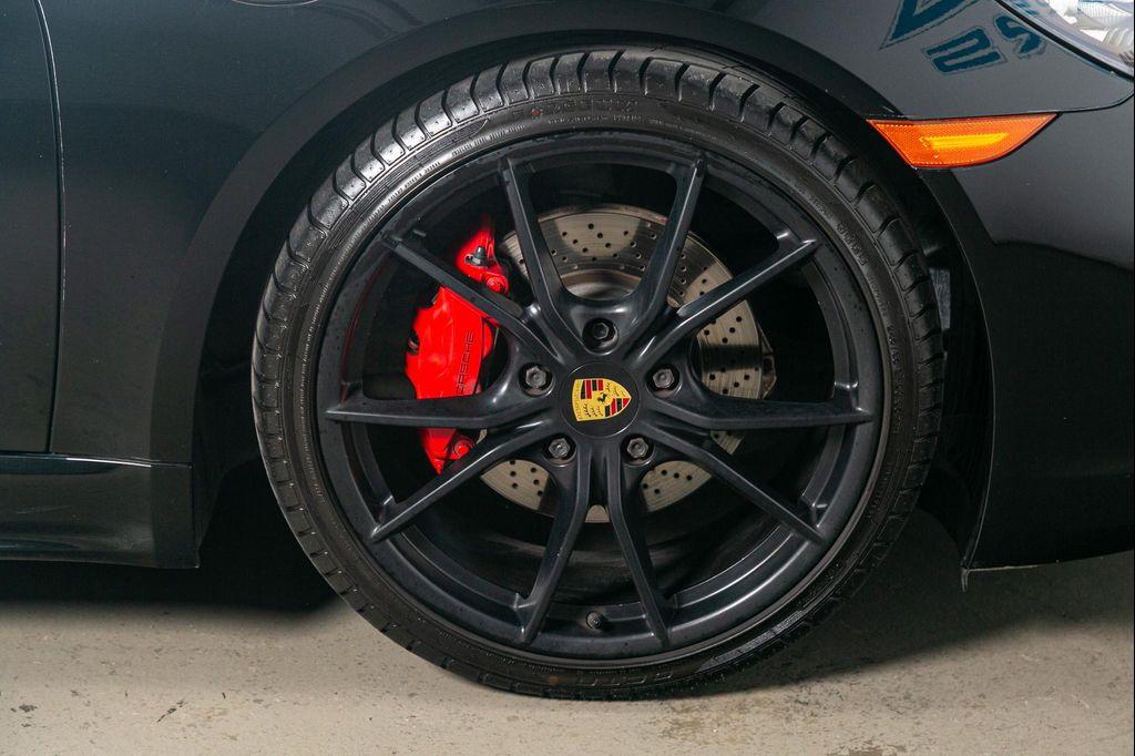 used 2018 Porsche 718 Boxster car