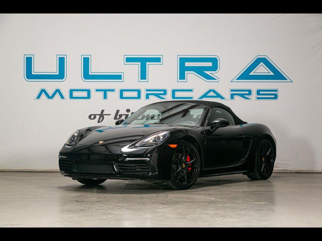 used 2018 Porsche 718 Boxster car