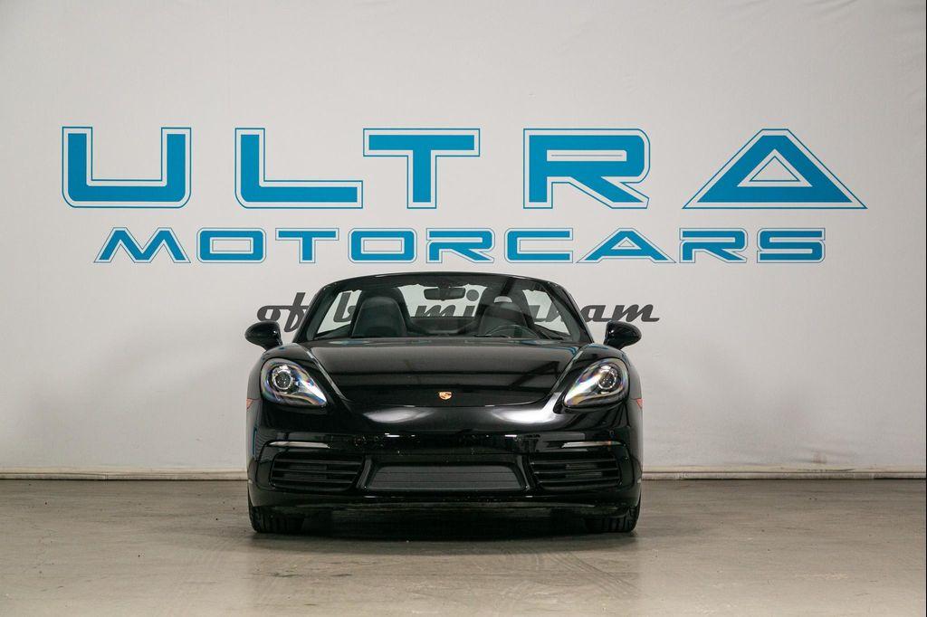used 2018 Porsche 718 Boxster car