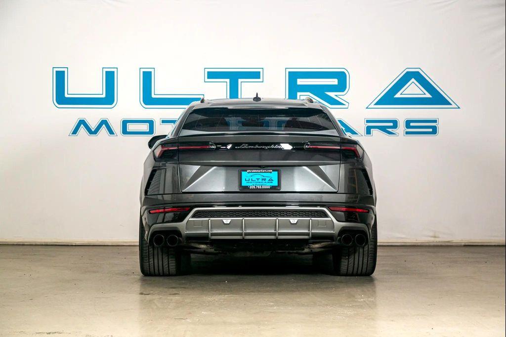 used 2019 Lamborghini Urus car
