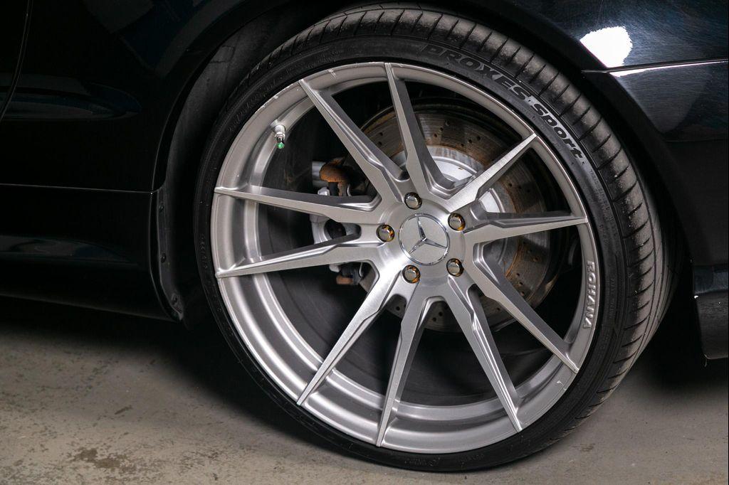 used 2009 Mercedes-Benz SL-Class car