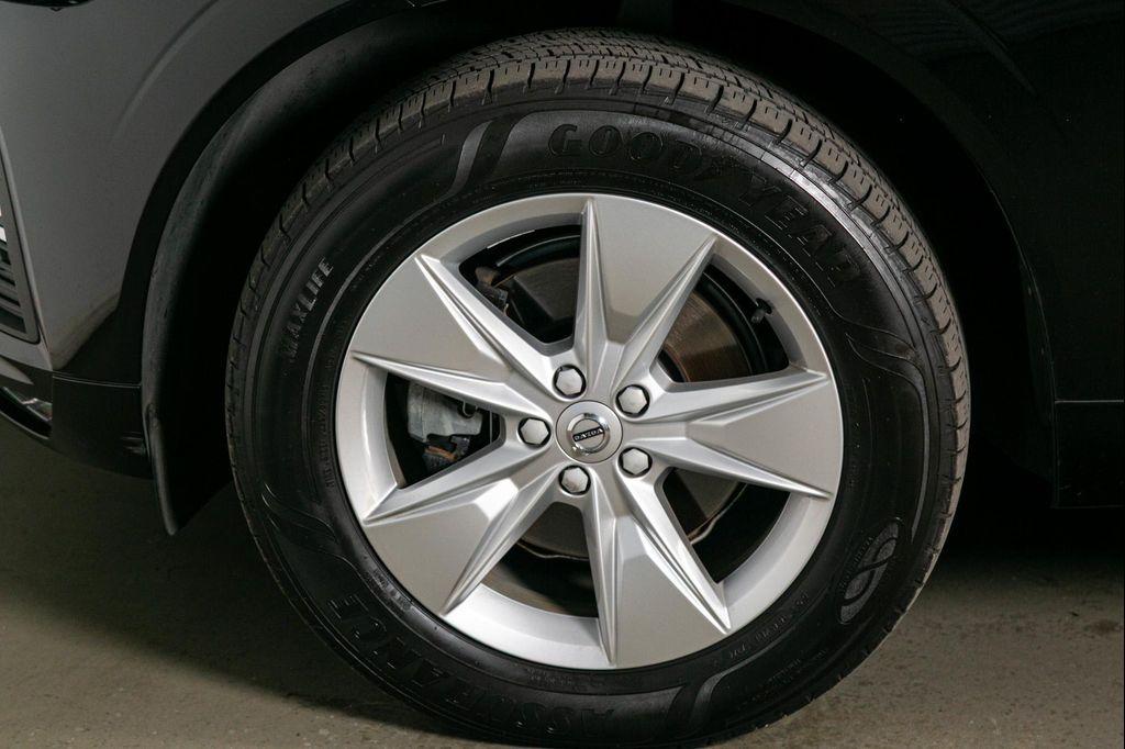 used 2022 Volvo XC60 car, priced at $19,995