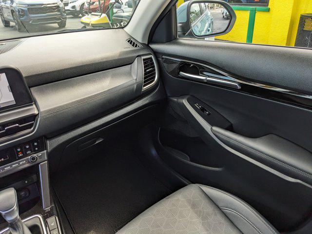 used 2024 Kia Seltos car, priced at $26,999