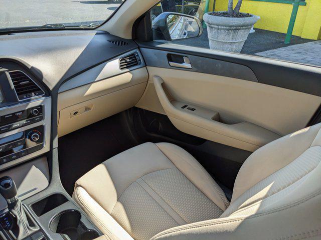used 2016 Hyundai Sonata car