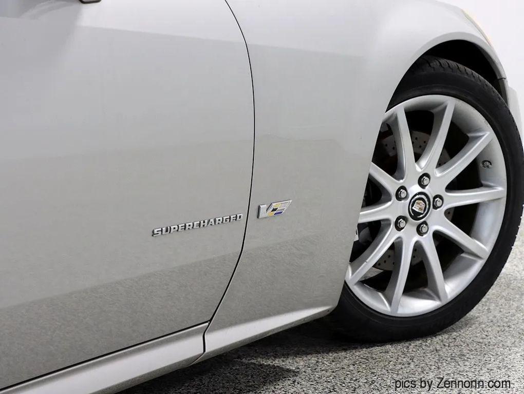 used 2006 Cadillac XLR car, priced at $28,999