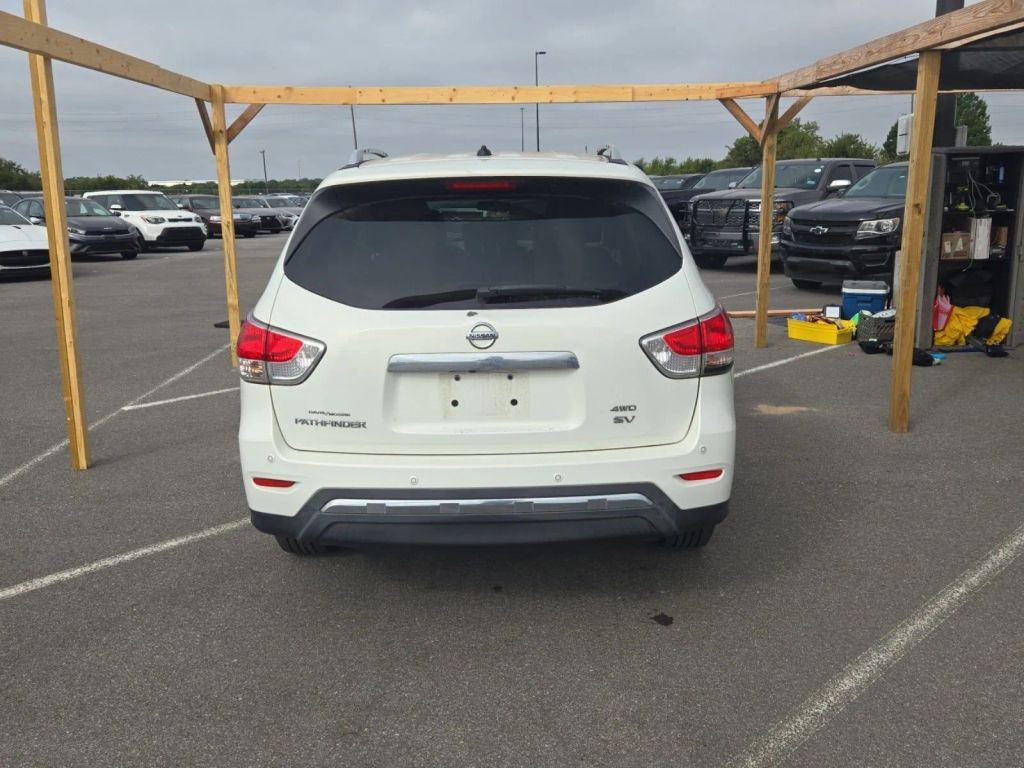 used 2013 Nissan Pathfinder car, priced at $9,999