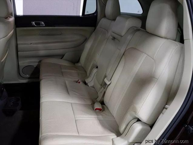 used 2019 Lincoln MKT car, priced at $19,999