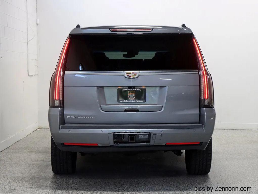 used 2019 Cadillac Escalade ESV car, priced at $36,999
