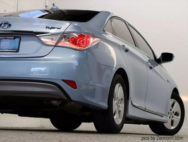 used 2012 Hyundai Sonata Hybrid car, priced at $8,999
