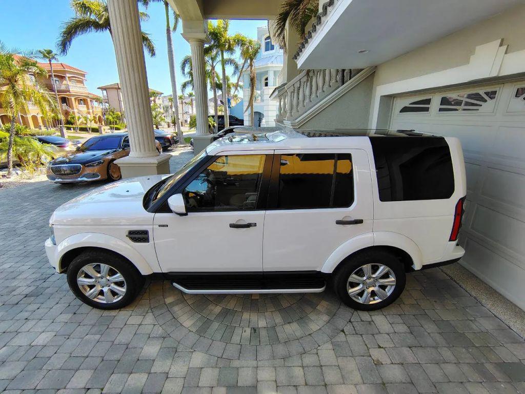 used 2016 Land Rover LR4 car, priced at $15,999