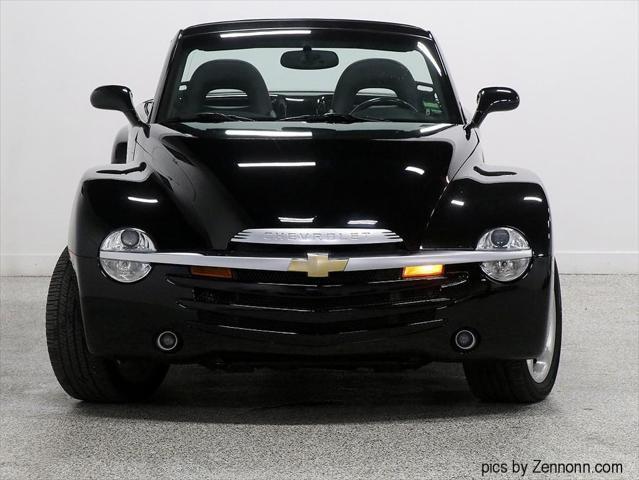 used 2004 Chevrolet SSR car, priced at $19,995