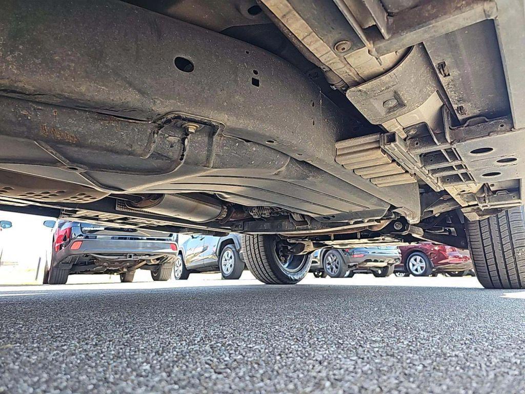 used 2016 Land Rover LR4 car, priced at $16,999