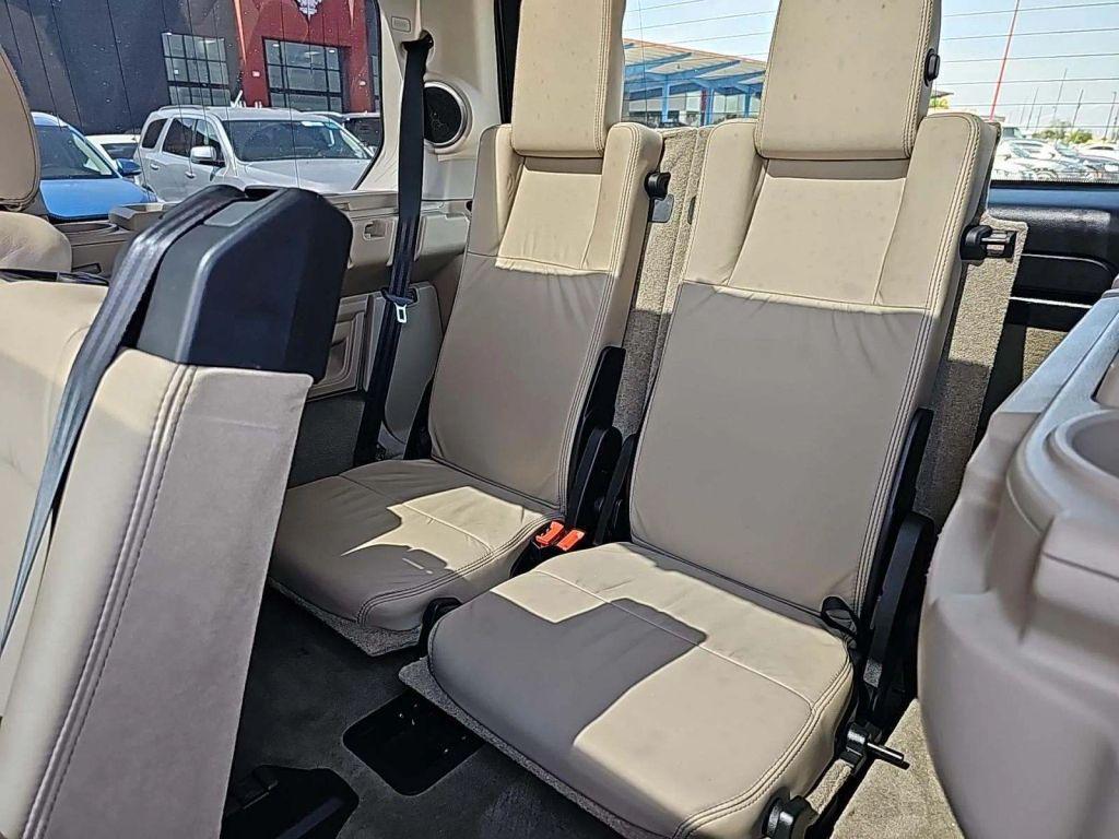 used 2016 Land Rover LR4 car, priced at $16,999