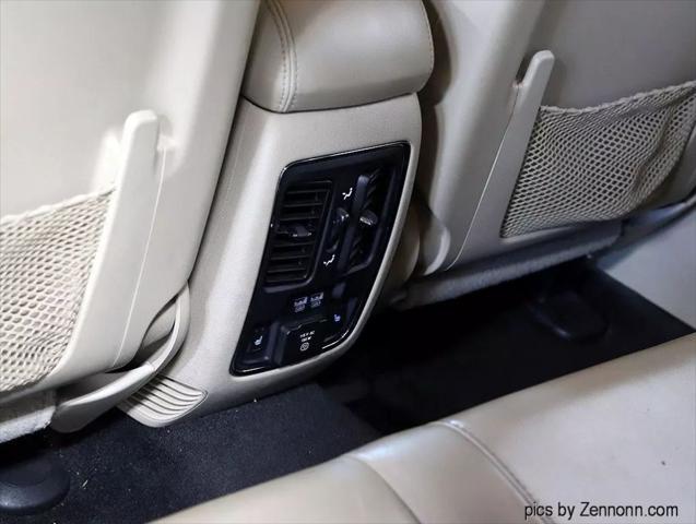 used 2014 Jeep Grand Cherokee car, priced at $9,999