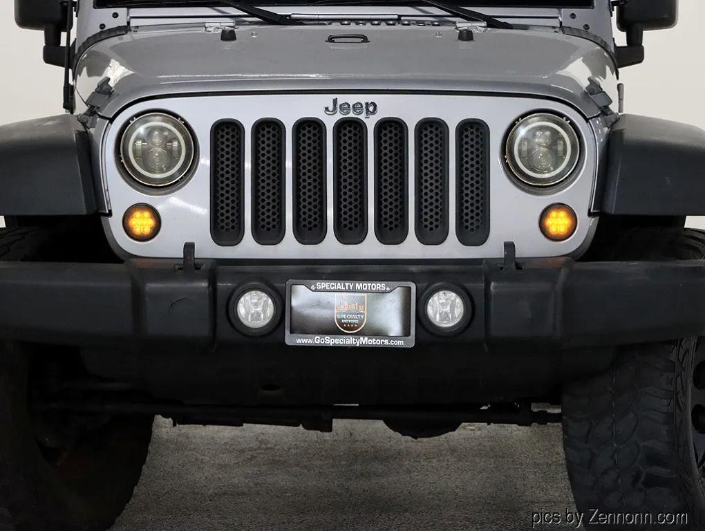 used 2013 Jeep Wrangler Unlimited car, priced at $16,999