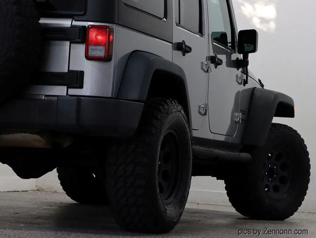 used 2013 Jeep Wrangler Unlimited car, priced at $16,999