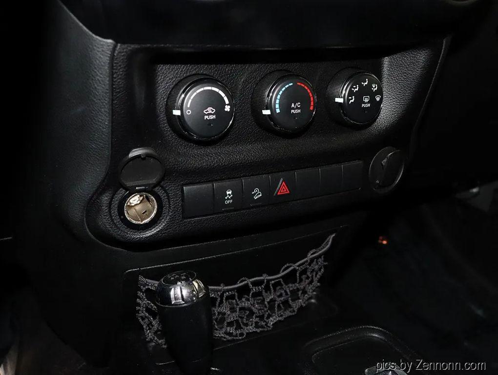 used 2013 Jeep Wrangler Unlimited car, priced at $16,999