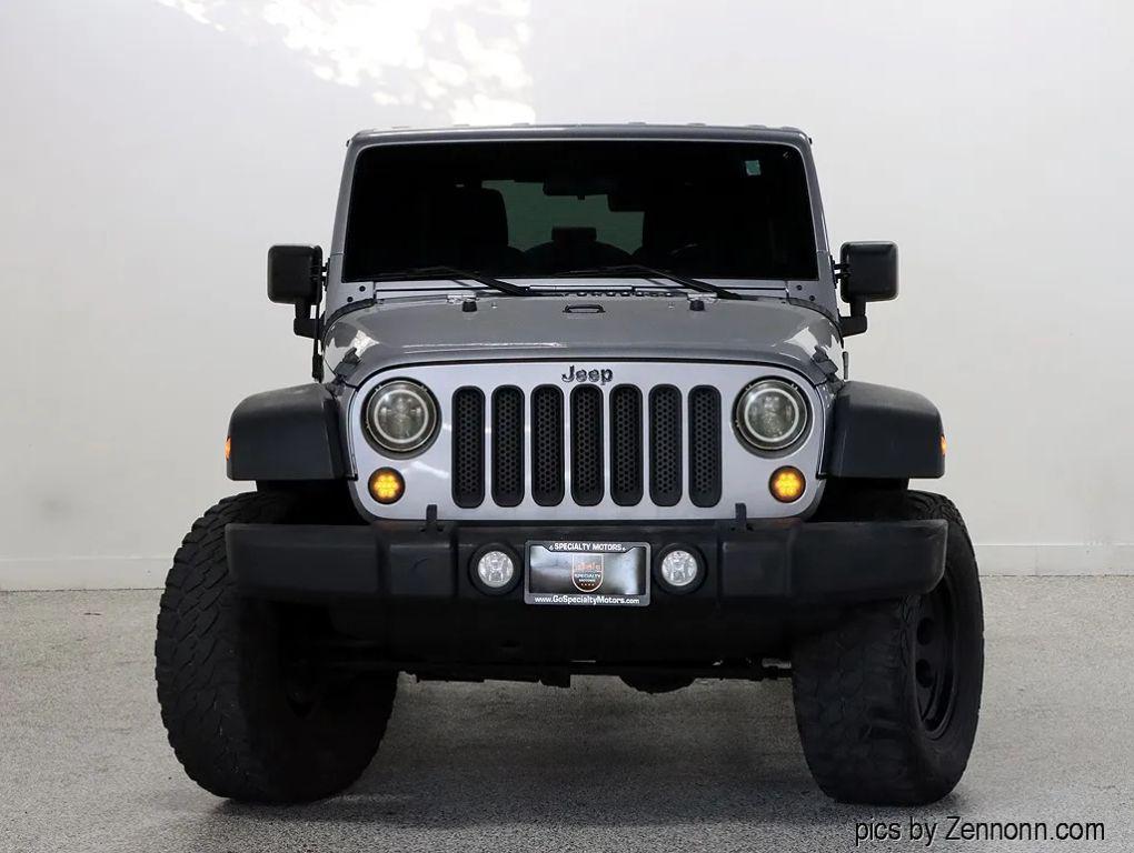 used 2013 Jeep Wrangler Unlimited car, priced at $16,999