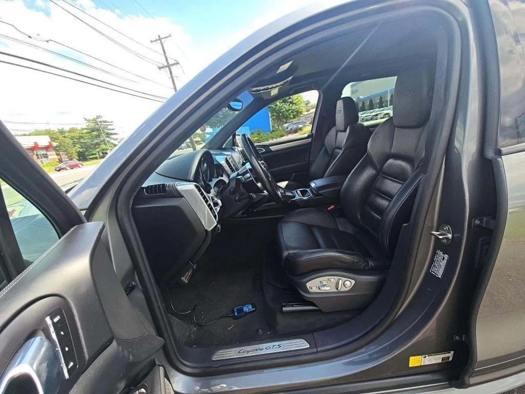 used 2018 Porsche Cayenne car, priced at $38,999